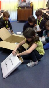 Unboxing Blue-Bots @RRIS